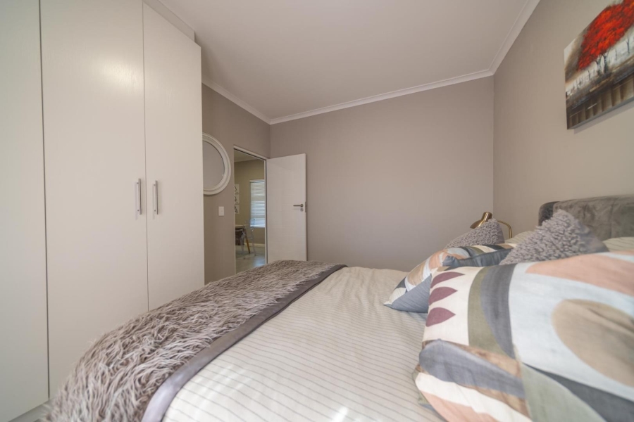 2 Bedroom Property for Sale in Bellair Western Cape